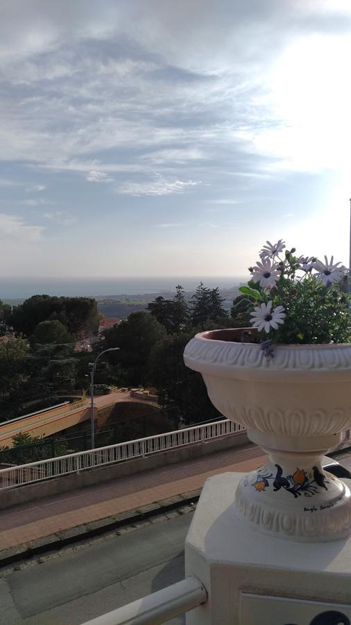 Bed And Breakfast La Mansarda Agrigento Eksteriør billede